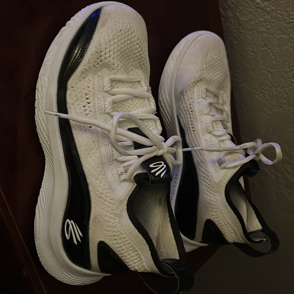 Curry flow 8 - Picture 2 of 4